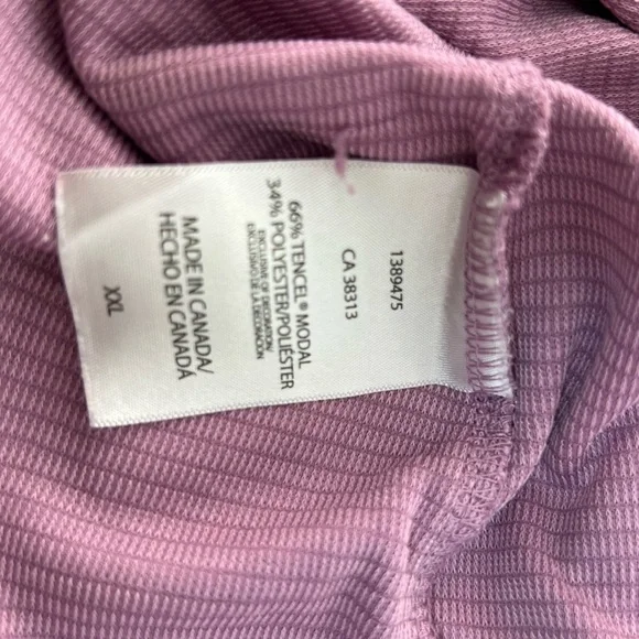 Elegant Mauve Long Sleeve V-Neck Top - Picture 4 of 13